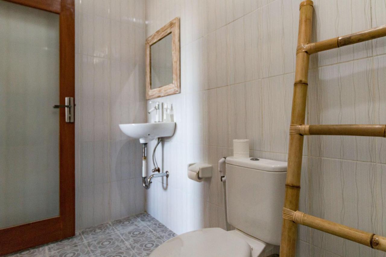 Dicky Guest House 2 Batu Bolong 캉구 외부 사진